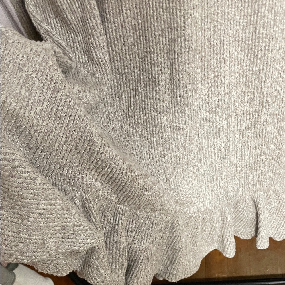 Express Light Tan Ribbed Sweater - Picture 4 of 4